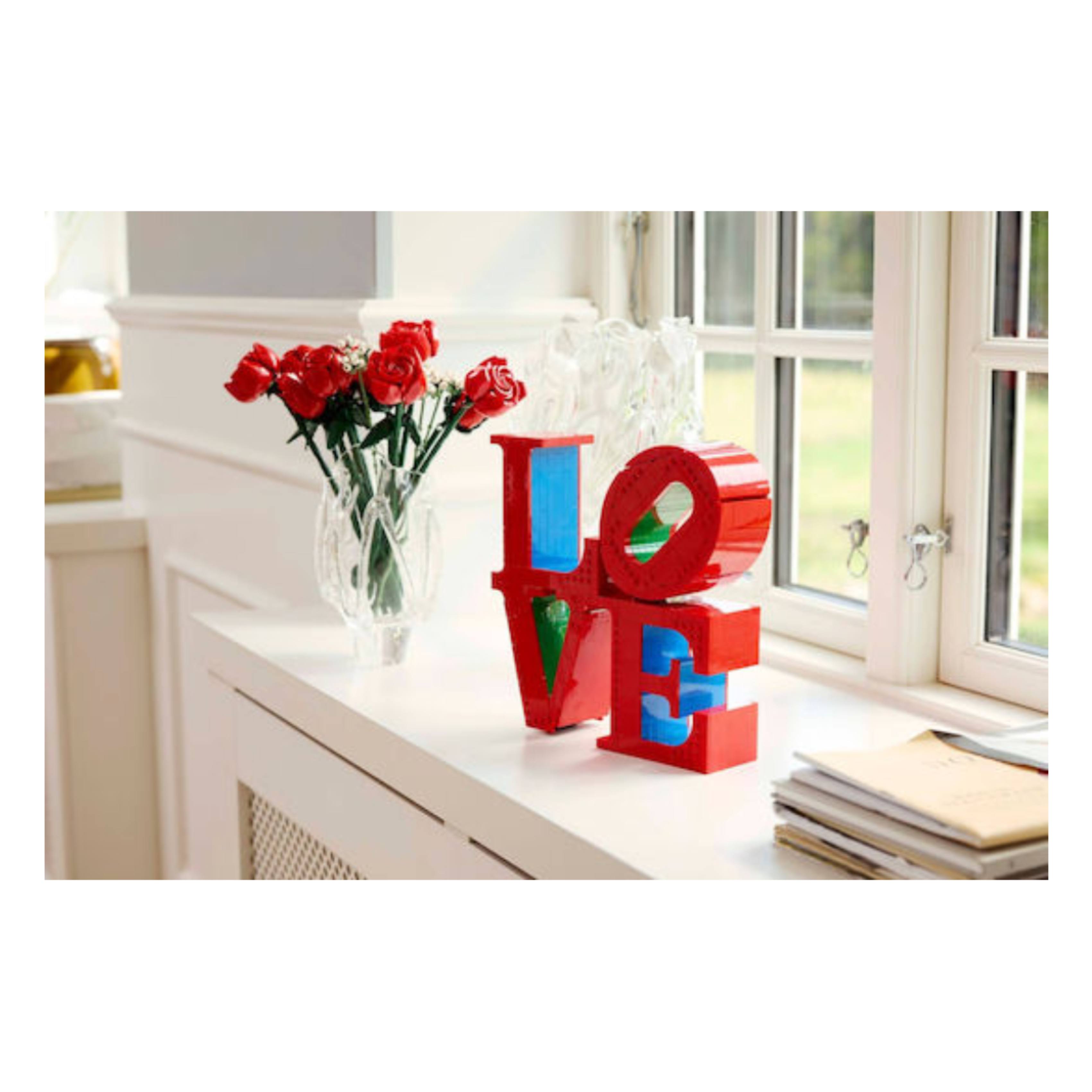 LEGO® 104782 Γλυπτό Έργο LOVE, 791 Τεμάχια  | Lego| Image 3