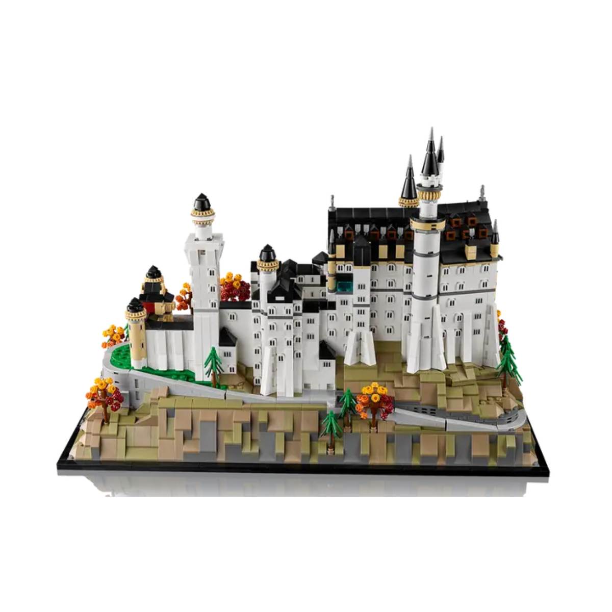 Lego® Architecture: Neuschwanstein Castle - Bavaria, Germany  | Lego| Image 4