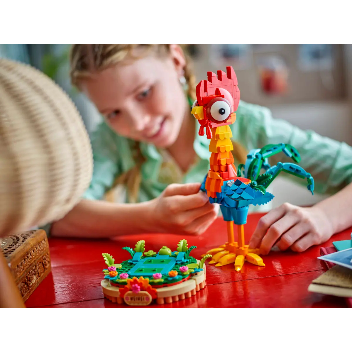LEGO® Disney Moana 2: Heihei | Lego| Image 5