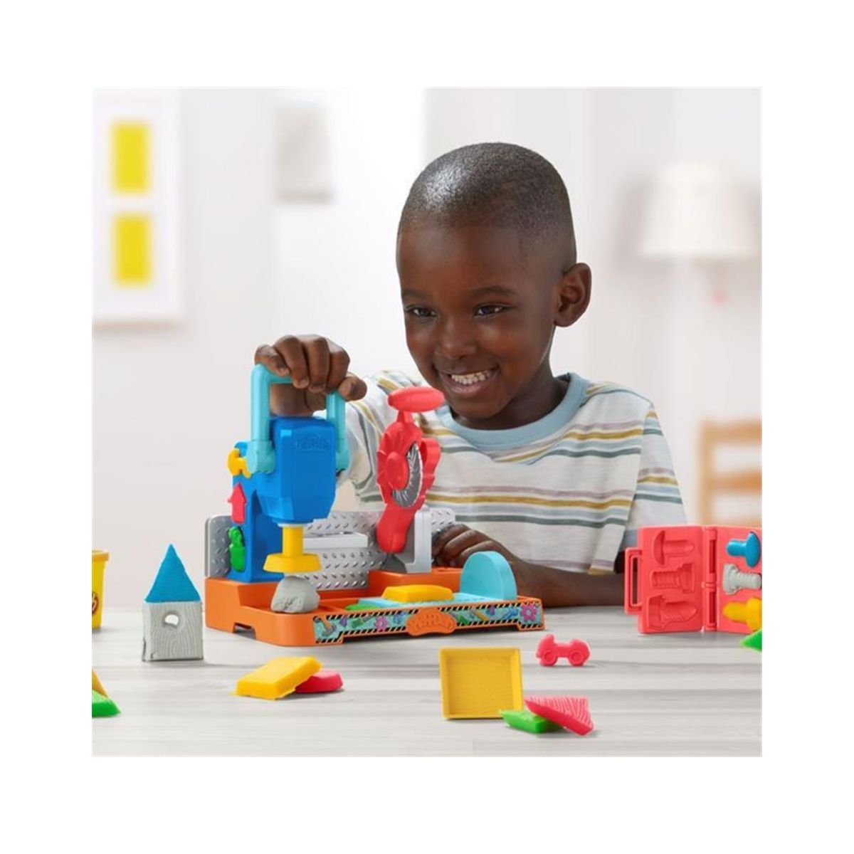 HASBRO 100310 Play‑Doh Stamp & Saw Tool Bench, Σετ Παιχνιδιού Play‑Doh με Πάγκο Εργαλείων | Hasbro| Image 6