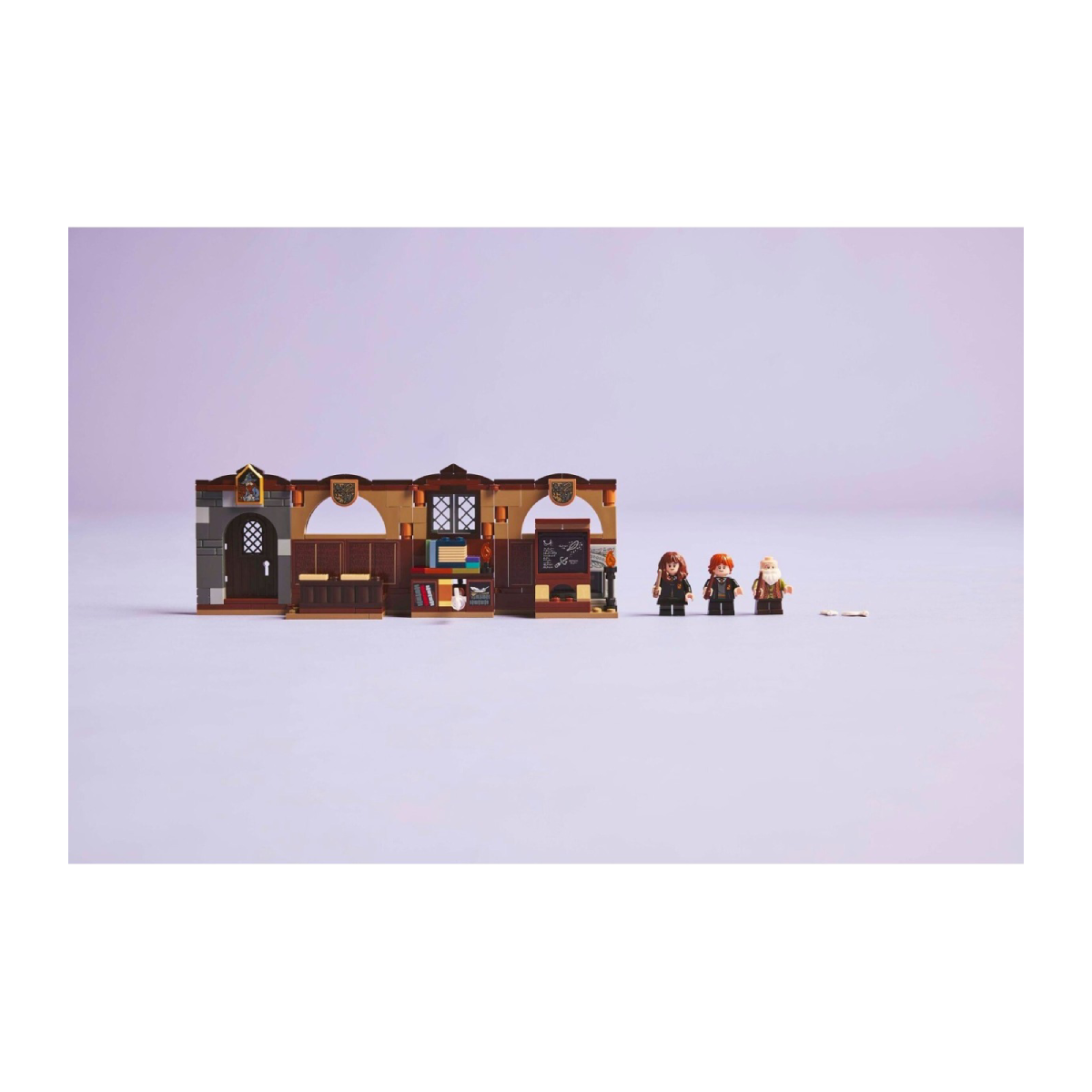 LEGO® 104868 Harry Potter™ Κάστρο του Hogwarts: Μάθημα Ξορκιών product image  | image 5