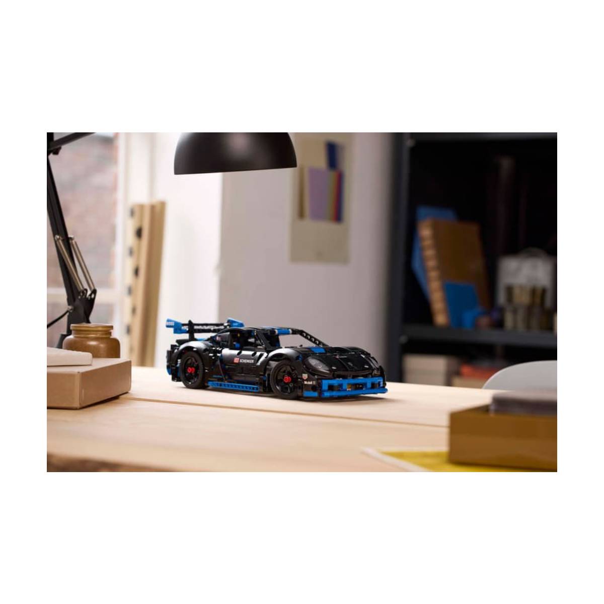 LEGO® 95764 Technic – Porsche GT4 e-Performance Race Car | Lego| Image 8