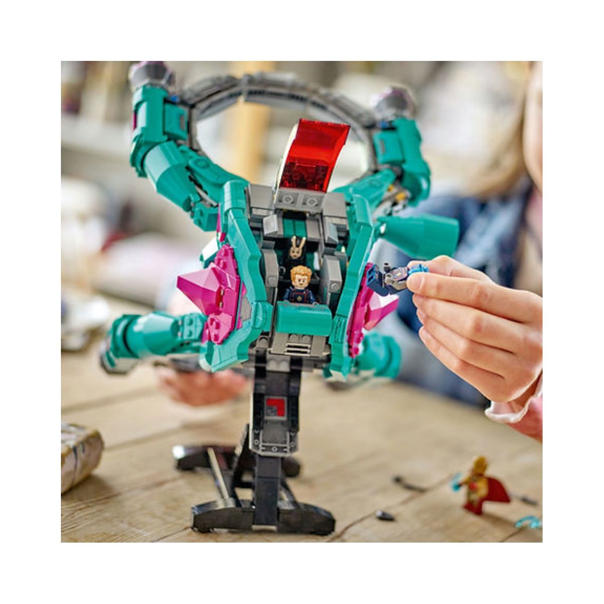 LEGO® Marvel The New Guardians’ Ship  | Lego| Image 3