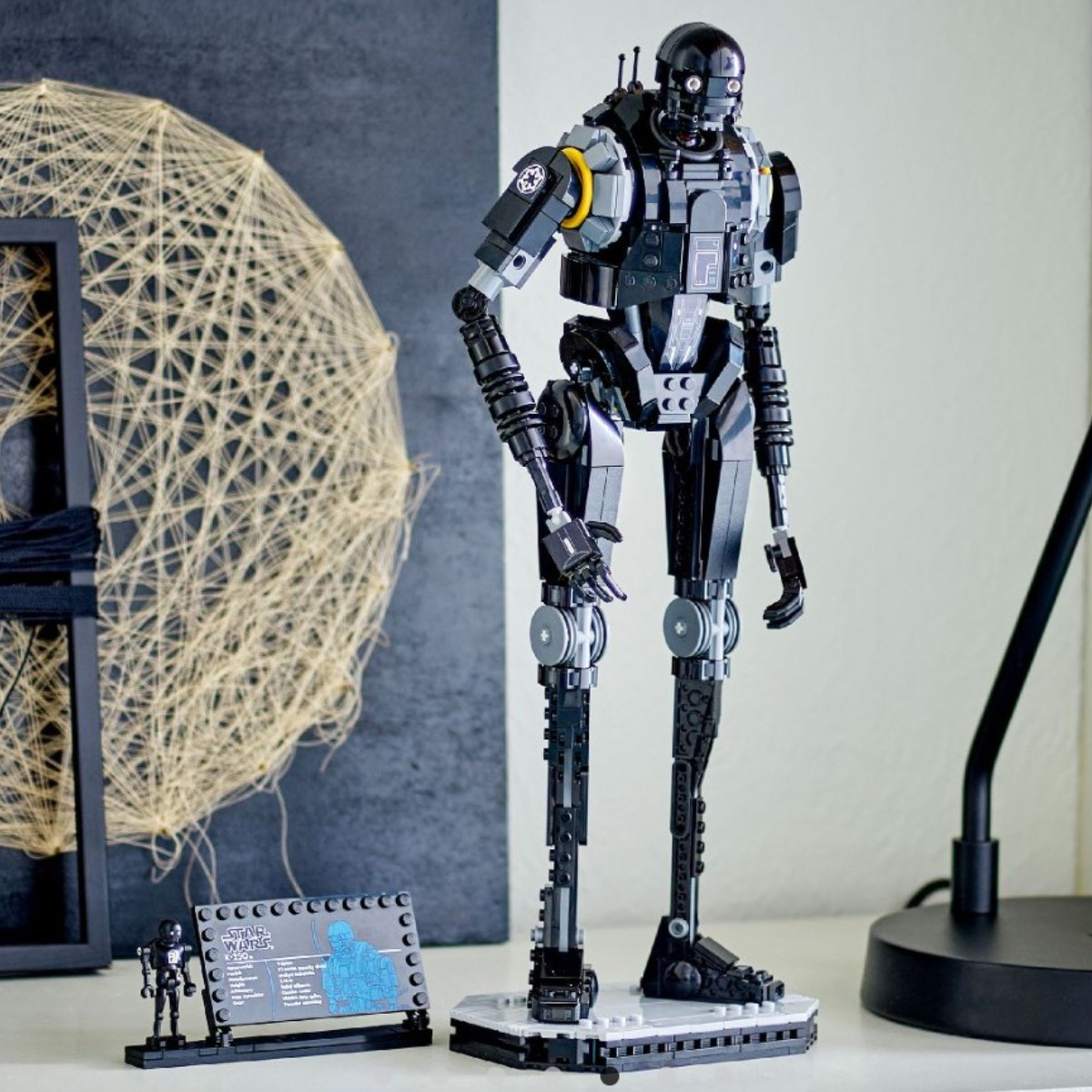 LEGO® 110201 Star Wars K-2SO Security Droid | Lego| Image 4
