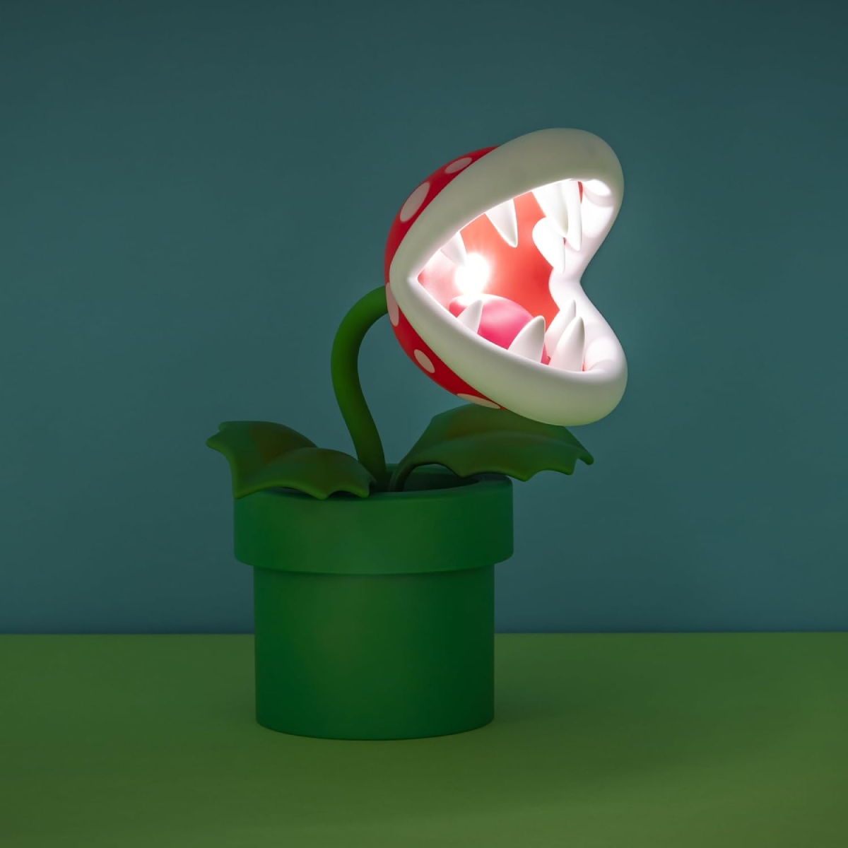 PALADONE 093718 Super Mario - Mini Piranha Φυτό Φωτιστικό product image  | image 4